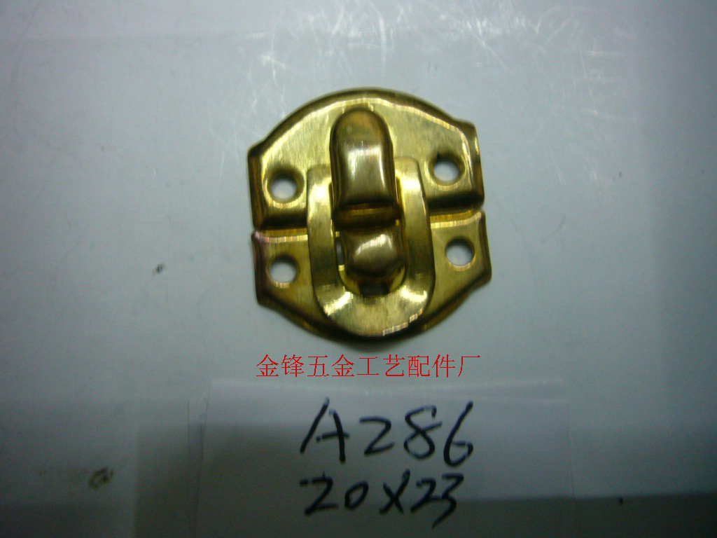 厂家批发铁纸盒箱扣盒圆宝扣欢迎新老客户来样品订做新款圆宝扣