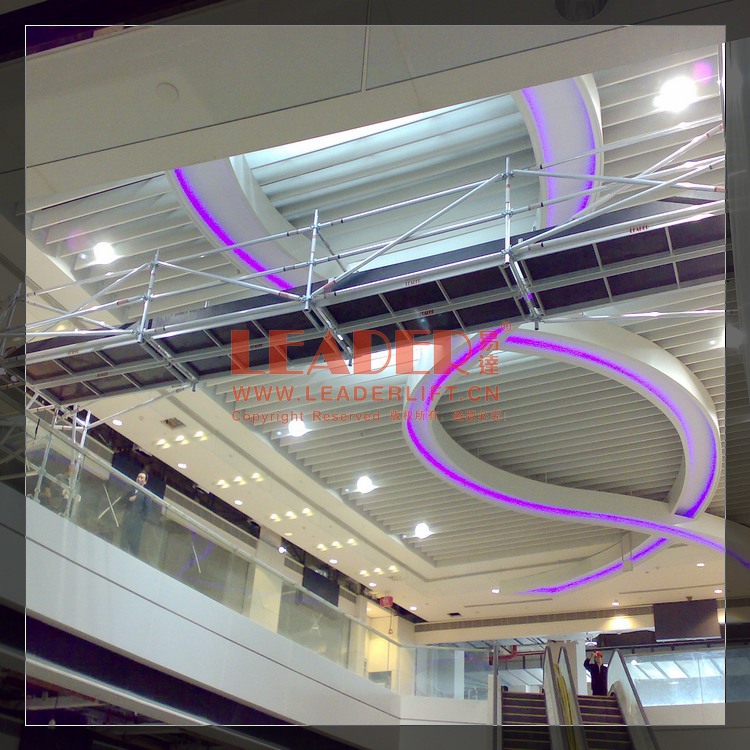 易达铝脚手架搭建10m跨空桥架式移动工作脚手架用于商场中亭维修