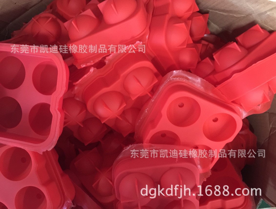 现货供应 硅胶星际冰球 星球大战/内含星际 硅胶冰球 硅胶制品