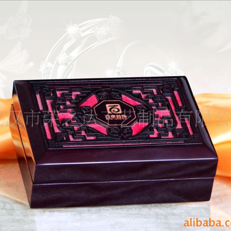 Special Offer wholesale supply Wuhan exquisite wooden  jewelry Wooden box Jewelry box wholesale Custom manufacturer