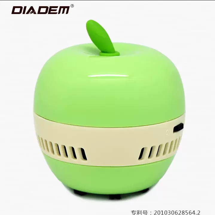 Small hygienic vacuum cleaner