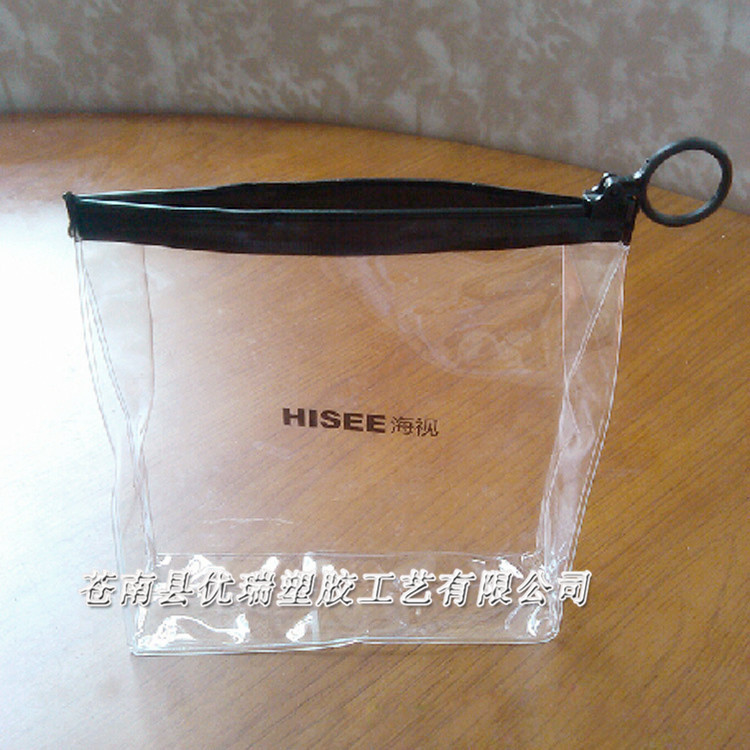 供应PVC软包装袋 透明PVC拉链袋 PVC化妆手提袋款式新