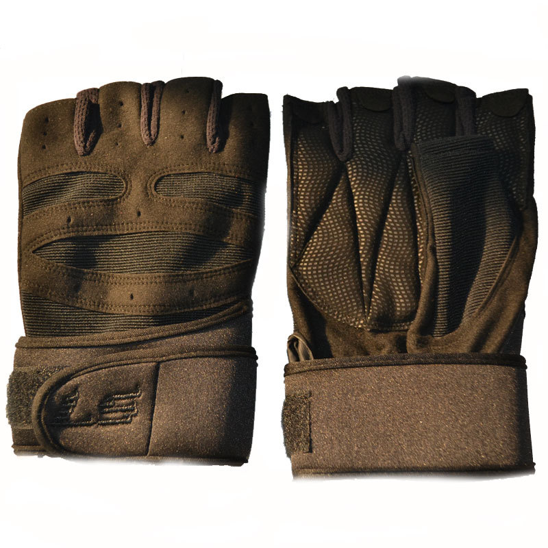 LS�¿����� ���������˶� ����ѵ��ս����ָ����������ɽ��Ů��