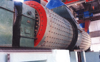 供應鵬飛牌粉磨設備——Ф3.0×9.0M粉煤灰球磨機（邊緣傳動）