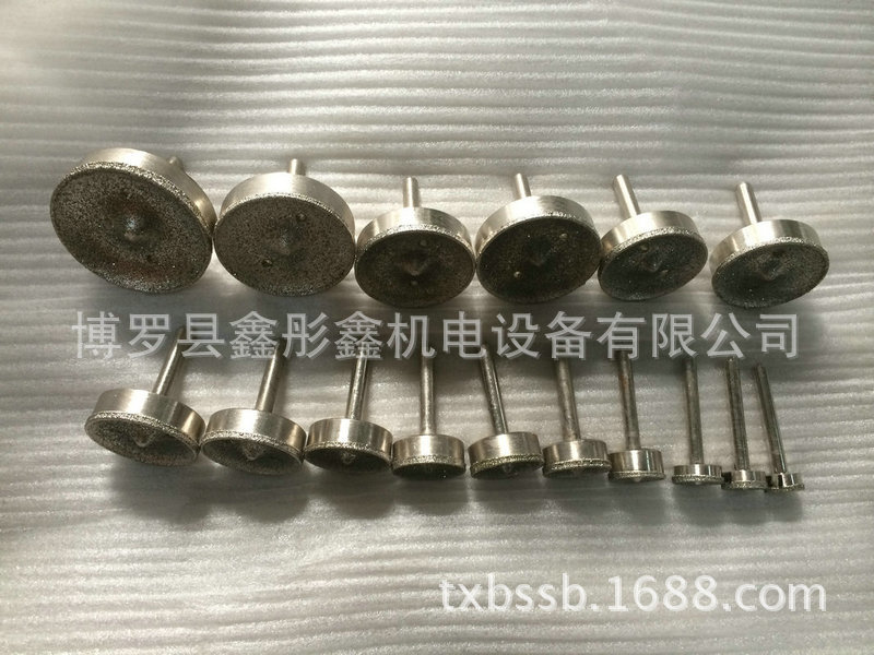 85C742A3-BBEF-4A35-92D6-EDFB90