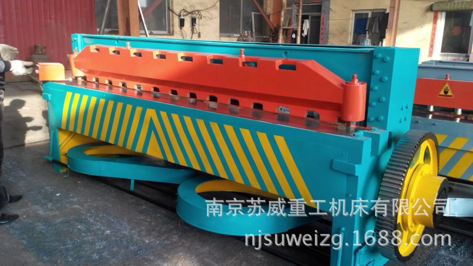 剪板机小型 电动式剪板机 小型剪板机价格 剪切速度快剪板机