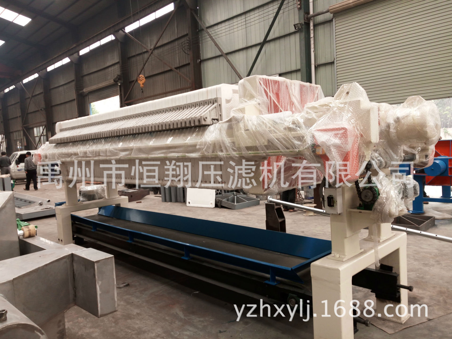 恒翔压滤机生产厂家供应1500/500平方全自动翻板压滤机