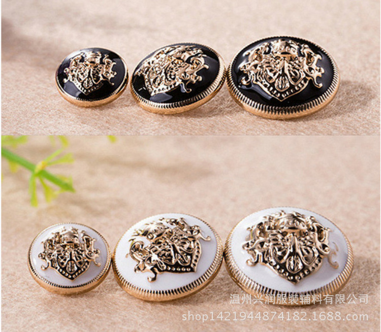 Wholesale supply DIY high -end high -end metal buttons Double lion…