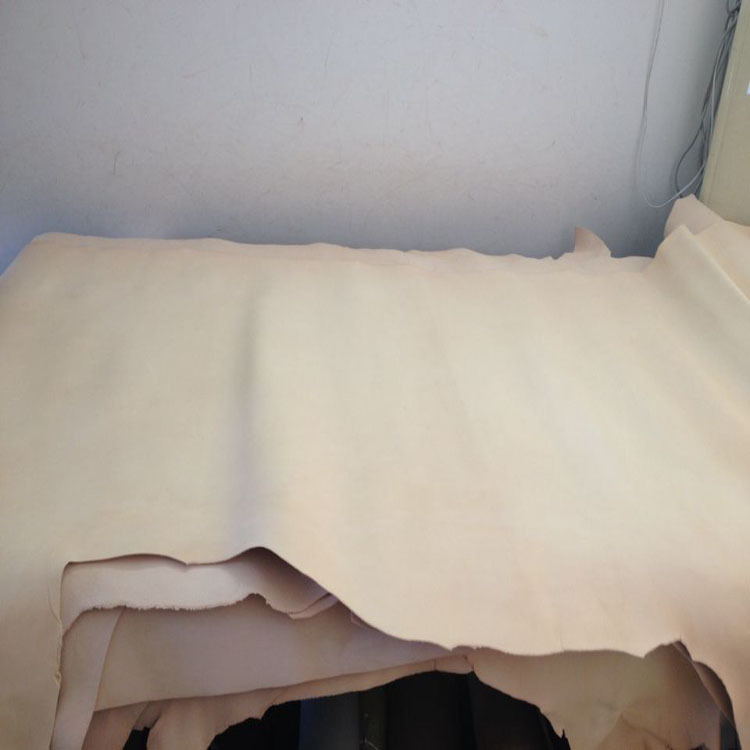 国产高级原色植鞣皮 挺身 1.3-1.5mm 变色头层黄牛皮 工厂直销