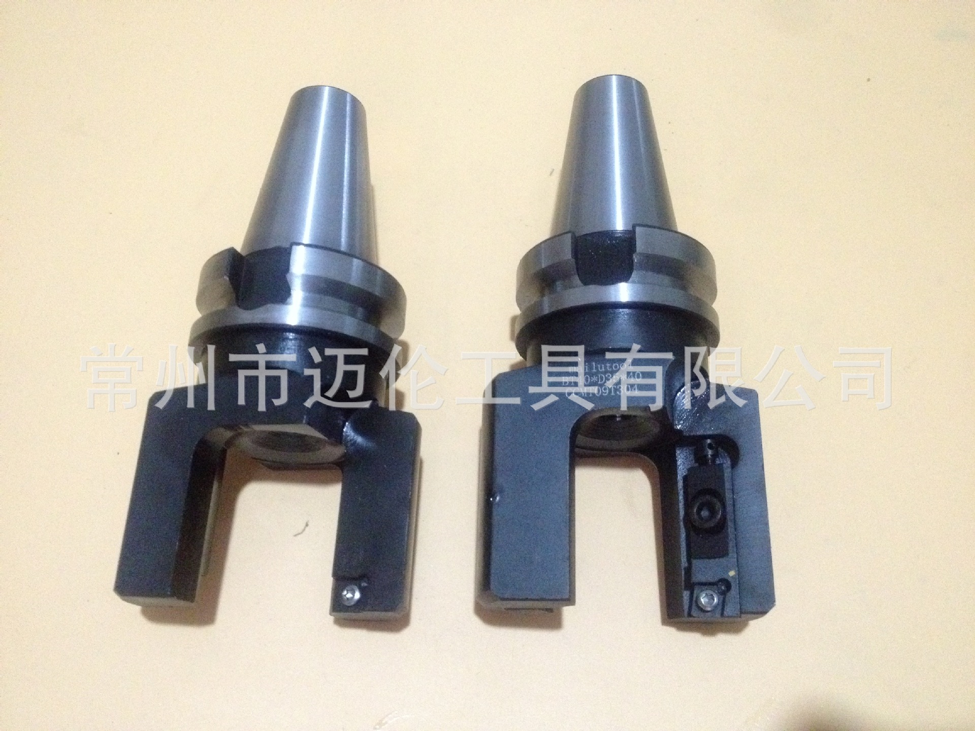 订做高效率套料圆柱凸台粗糙度1.6um外圆镗刀BT40-D36