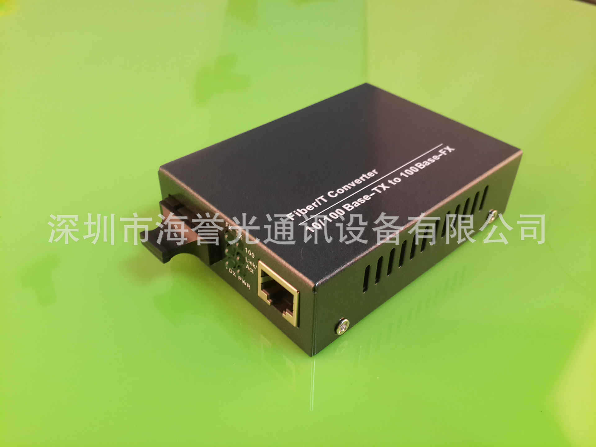 厂家直供 单模双纤百兆SC光纤收发器 质量保证 可供多模单纤千兆