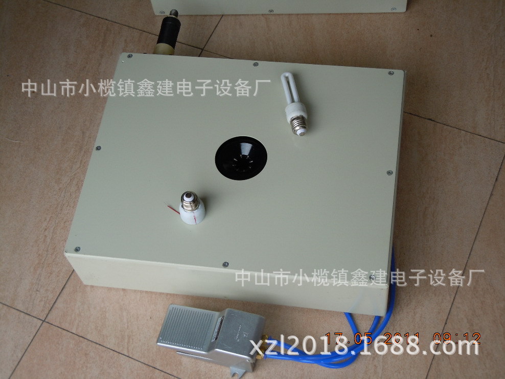 厂家直销LED球泡灯节能灯灯头打点机/脚踏气动式打点压铆打钉机