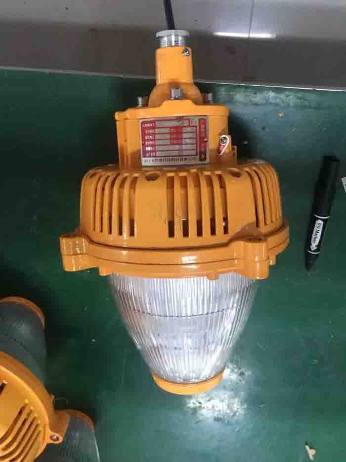BPC8760防爆灯具LED防爆平台灯