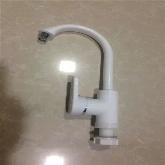 Factory direct selling plastic flat three links (plastic tube)
