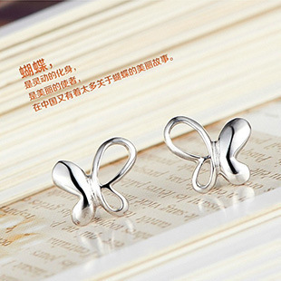 Korean-style butterfly earrings, fashionable and elegant, versatile accessories, earrings