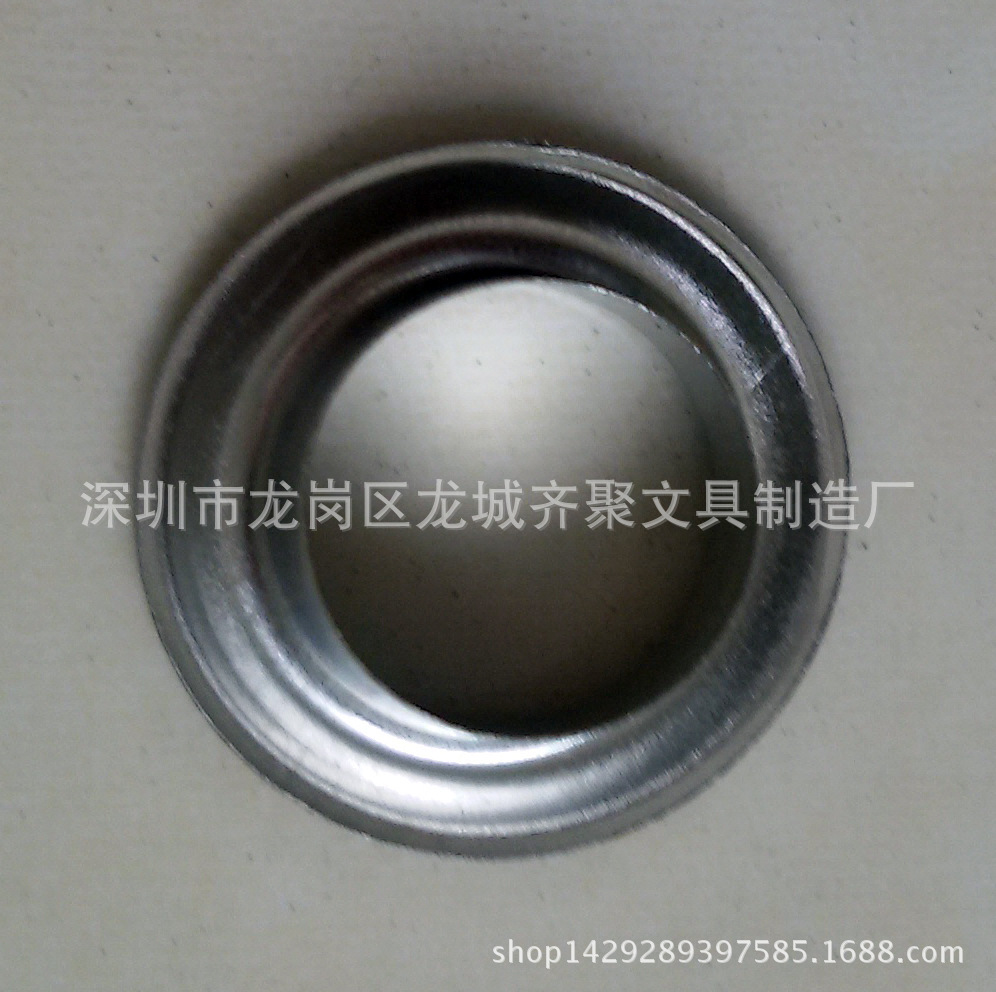 生产厂家 质优价廉 各种大小五金配件鸡眼 鞋眼 气眼