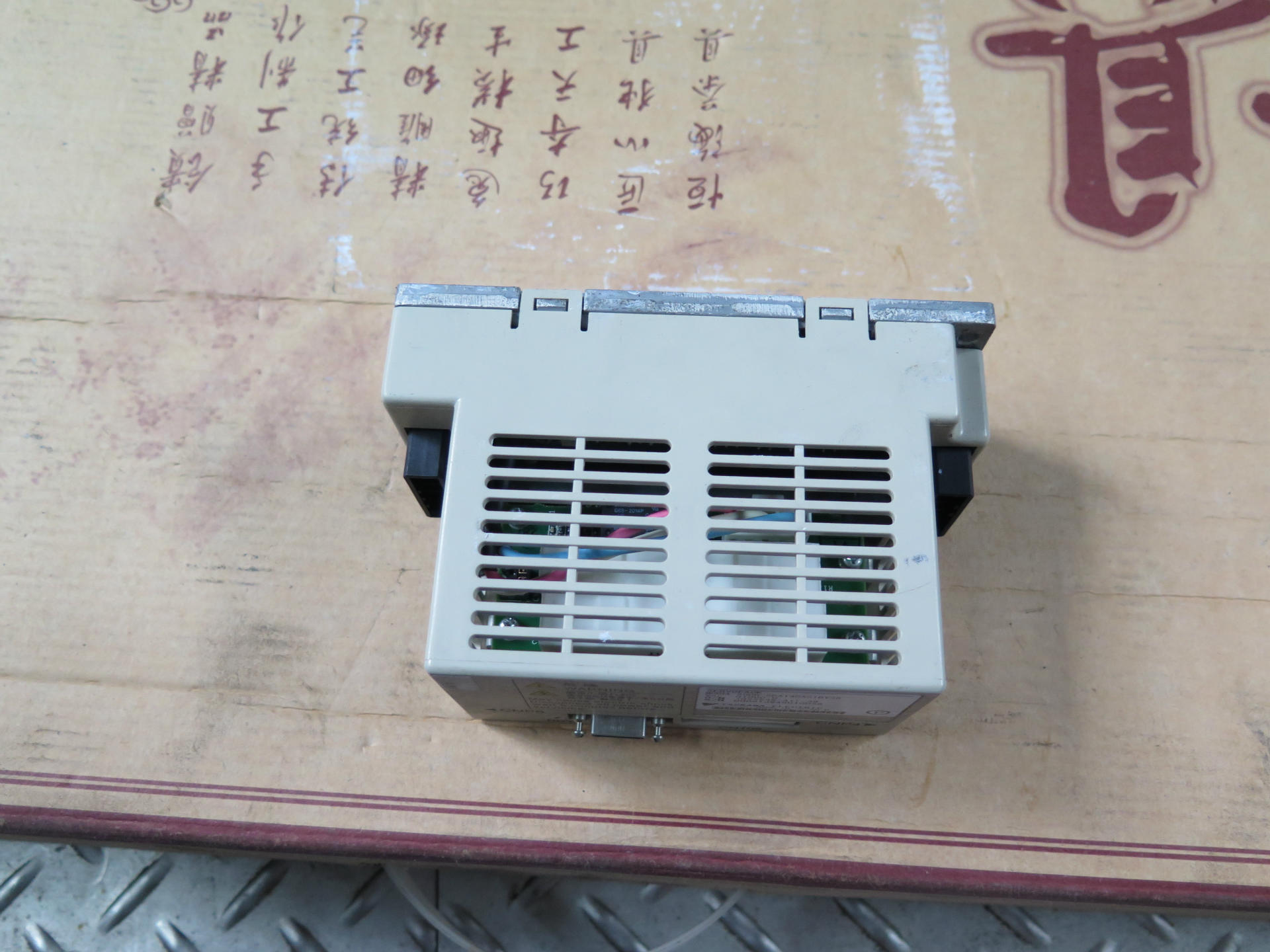 台州信达 二手安川机器人驱动器 SGDR-SDA140A01BY38 包好 询价