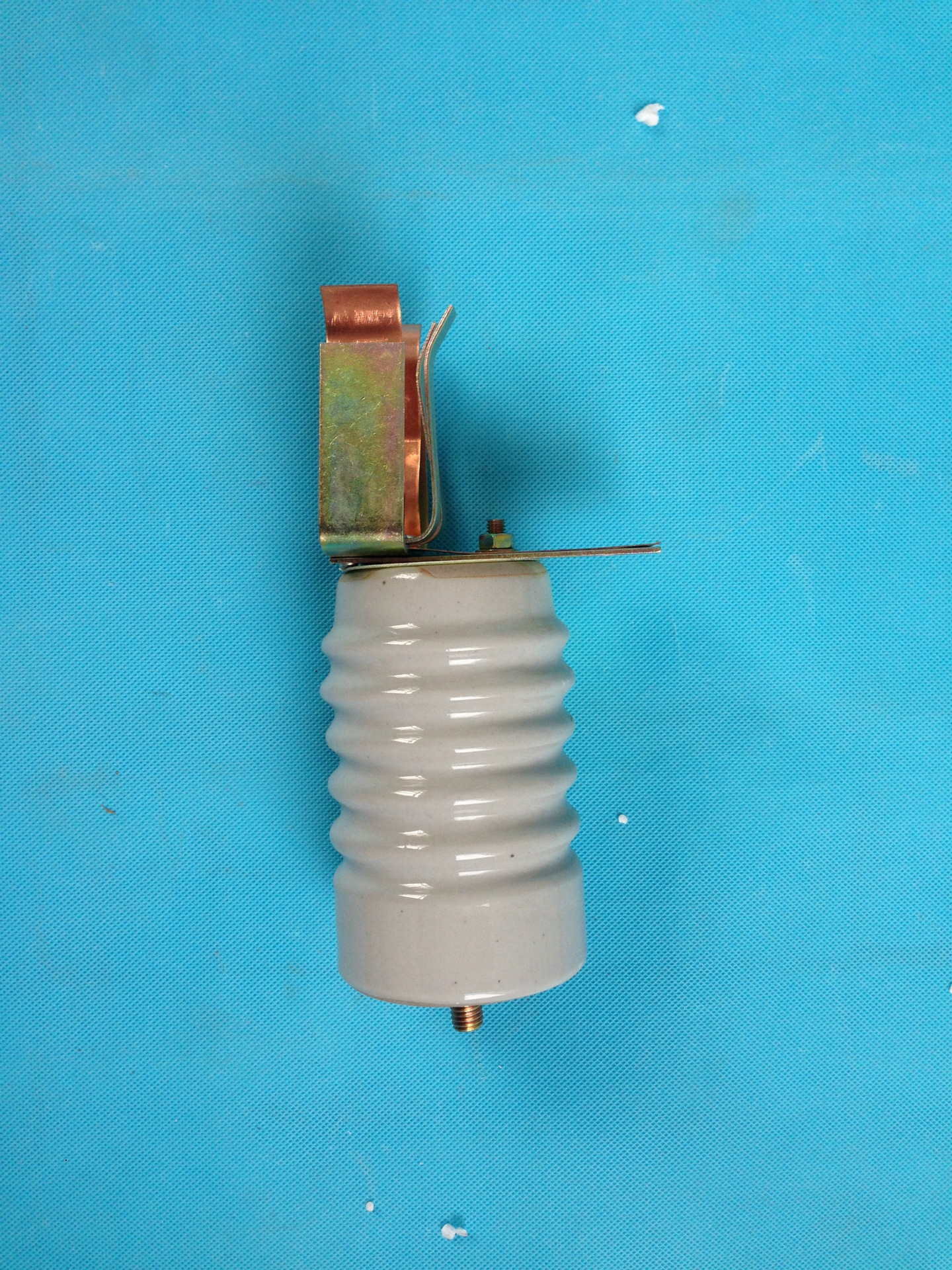 厂家直销  瓷瓶夹子 各种熔断器配件 特价热销