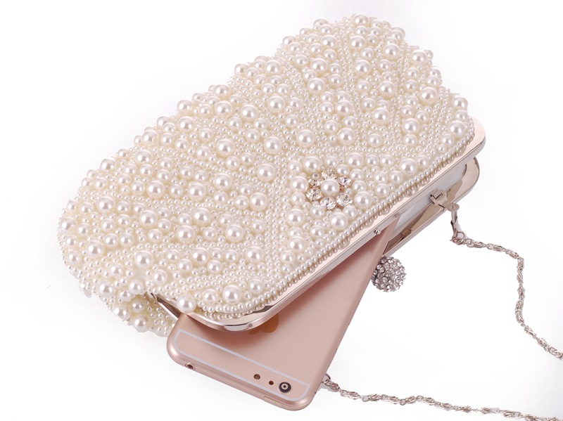 Fashion New Pearl Beaded Handbag Gorgeous Commuter Ol Women's Bag display picture 5