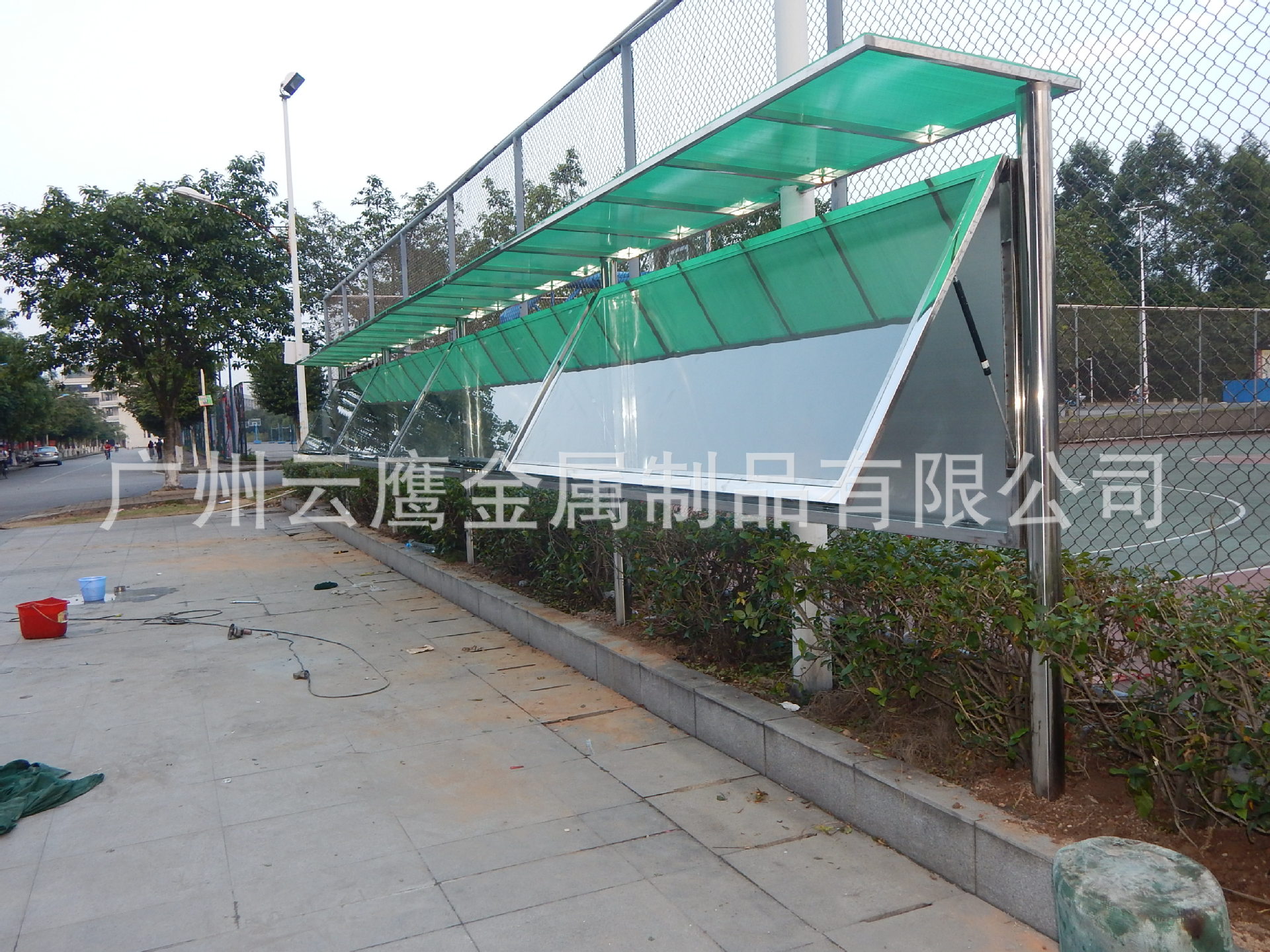 不锈钢小区宣传栏    户外宣传栏    校园文化宣传栏