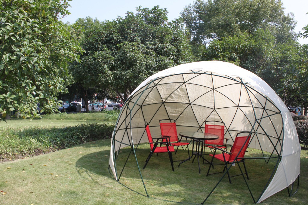 Factory direct Amazon outdoor leisure pavilion rainproof awning windproof cold warm Model House Garden Cottage