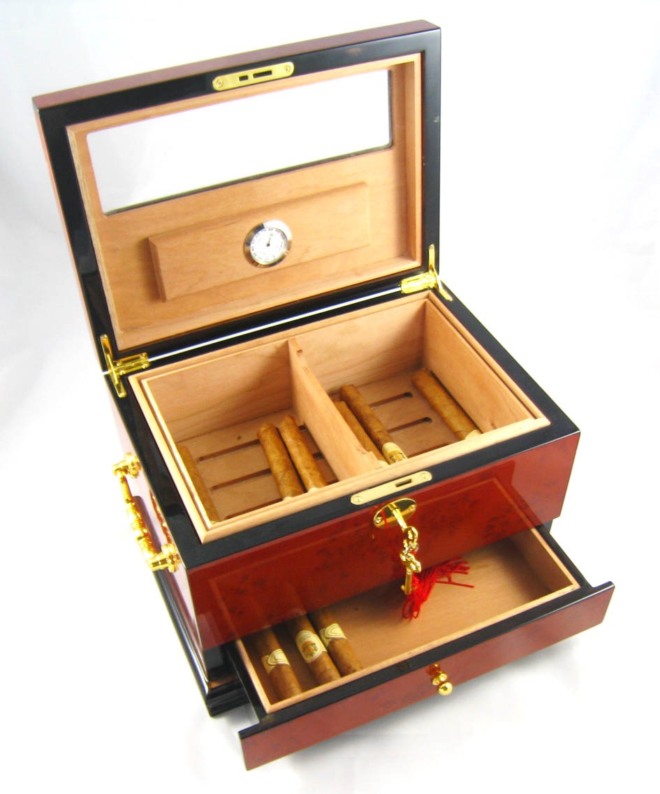 广州竹木制品厂提供钢琴漆木盒 红木烤油漆首饰盒 礼品木盒|ru