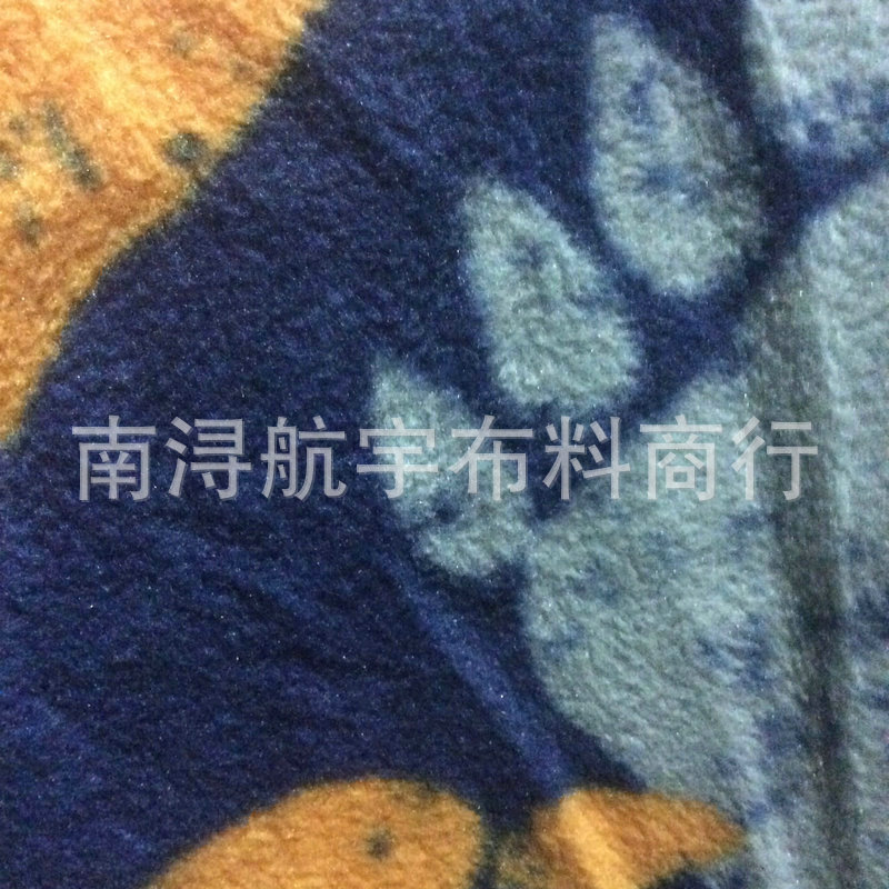 库存供应 印花压皱摇粒绒 单面绒布面料 睡衣内衣数码印花布料