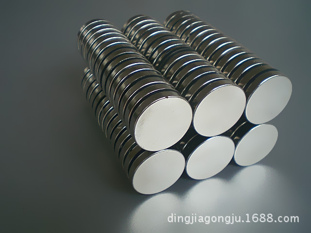 供应30x5mm无孔镀镍强磁铁 钕铁硼强力磁铁 圆磁石形吸铁石磁钢