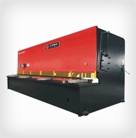 沃得精机有限公司  QC12Y系列液压摆式剪板机  青岛中大机床销售