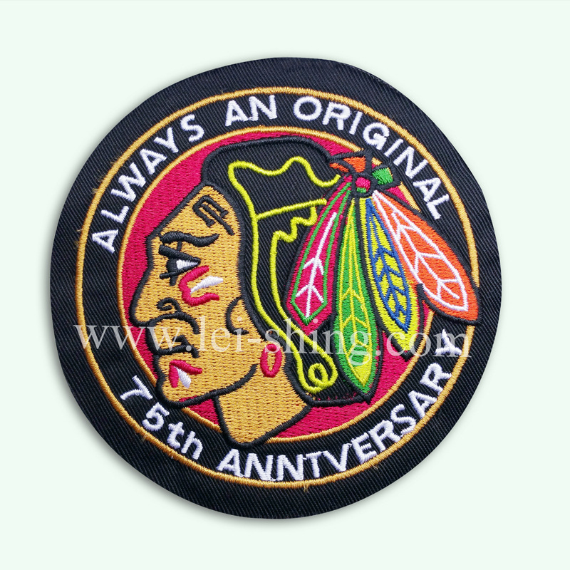 厂家直销电脑绣花徽章 款式多样服装辅料刺绣做图来样可定 制包邮