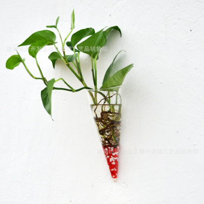 Manufactor Direct selling Pure handwork Glass Hydroponics vase Hanging Wall cone vase Home Furnishing a decoration ornament