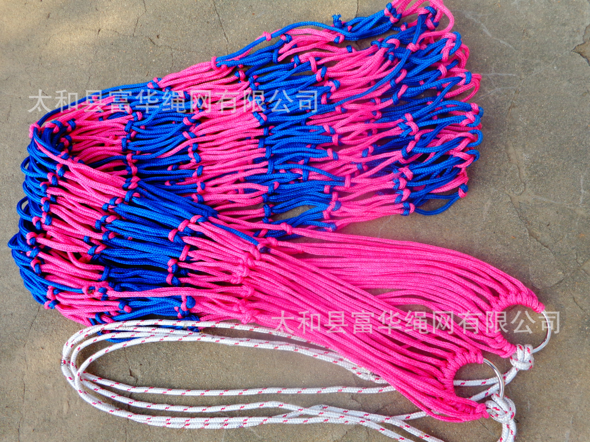 Fábrica al por mayor nylon cuerda de color malla hamaca al aire libre camping malla de acero inoxidable anillo de hierro hamaca anillo neto