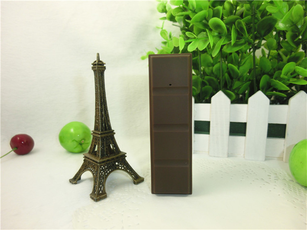 2044430606_751810241