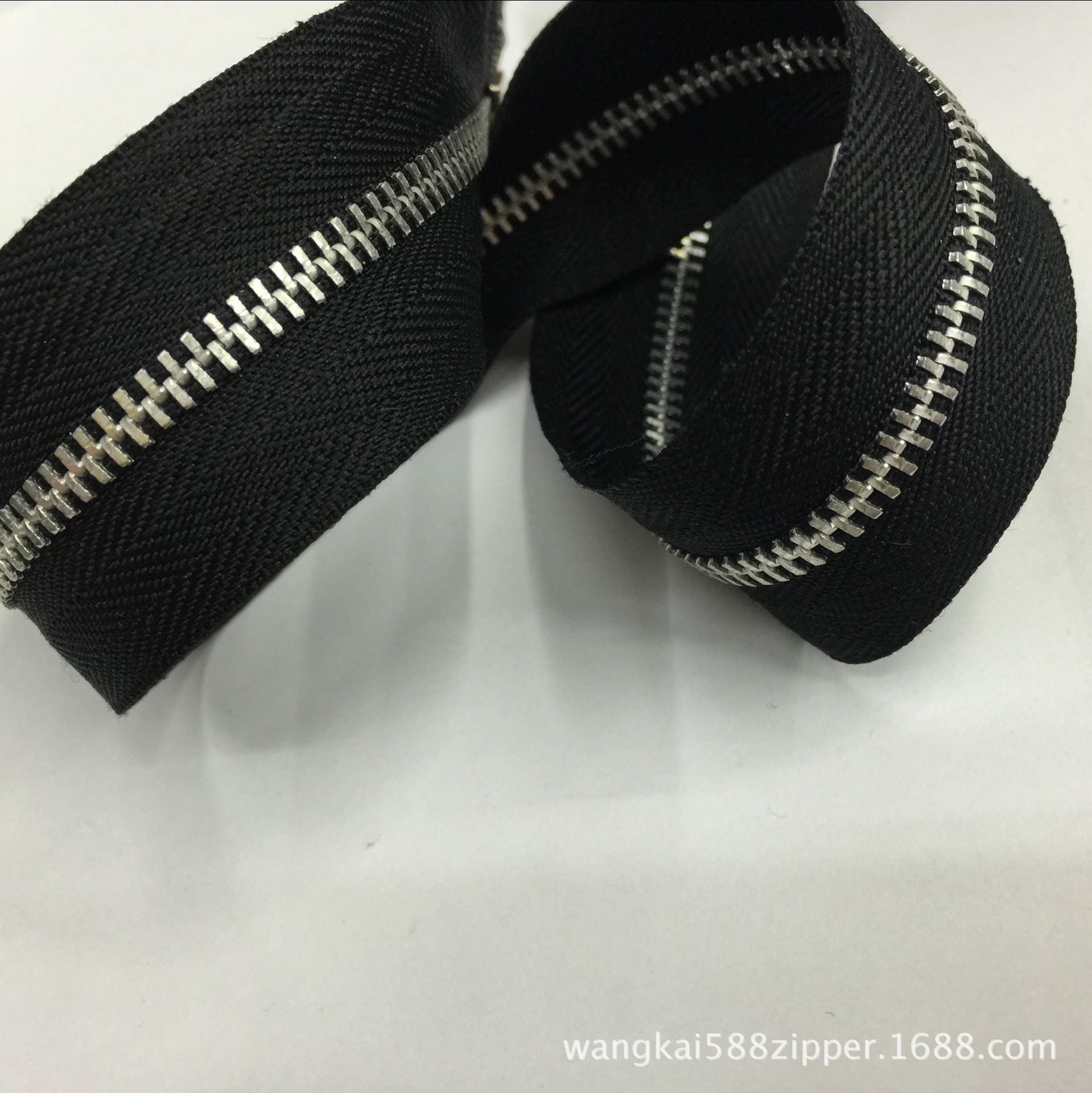 3323FB52BBD90594B4FD823016CADB