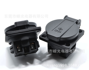 E-013 German waterproof socket European standard explosion-proof Korean with waterproof IP54 flip ground wire shrapnel installation hole
