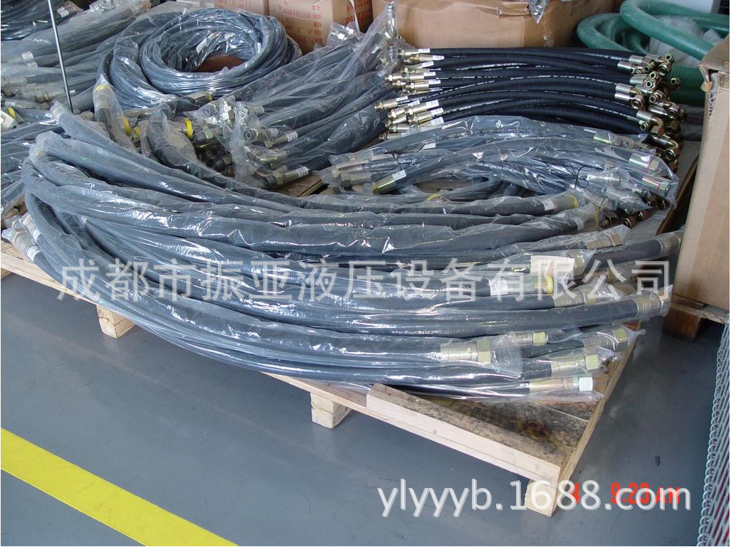 生産高壓膠管，鋼絲纏繞液壓膠管，鋼絲編織膠管，非標膠管總成