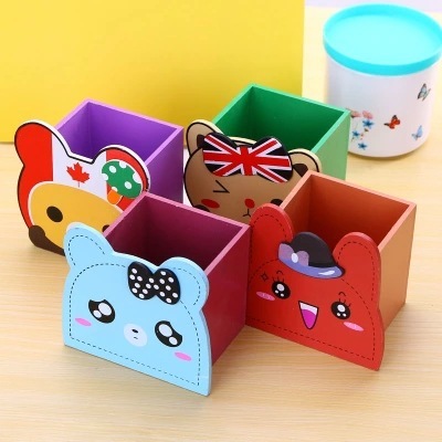 Customizable LOGO School Recruit students Small gifts Cartoon Bear woodiness pen container School teacher student prize