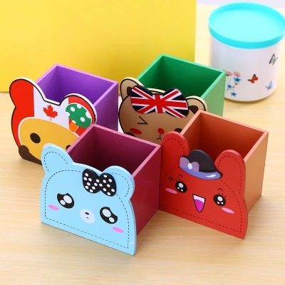 Customizable LOGO School Recruit students Small gifts Cartoon Bear woodiness pen container School teacher student prize