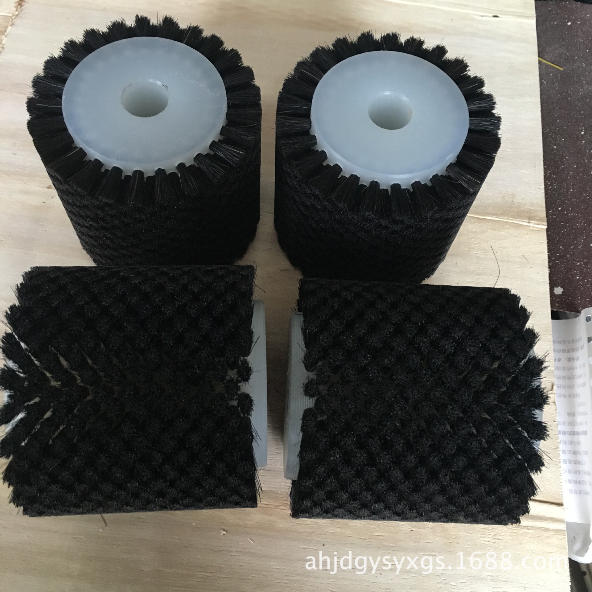 供应尼龙毛刷辊 异形刷 磨料刷辊 按图加工各种毛刷辊