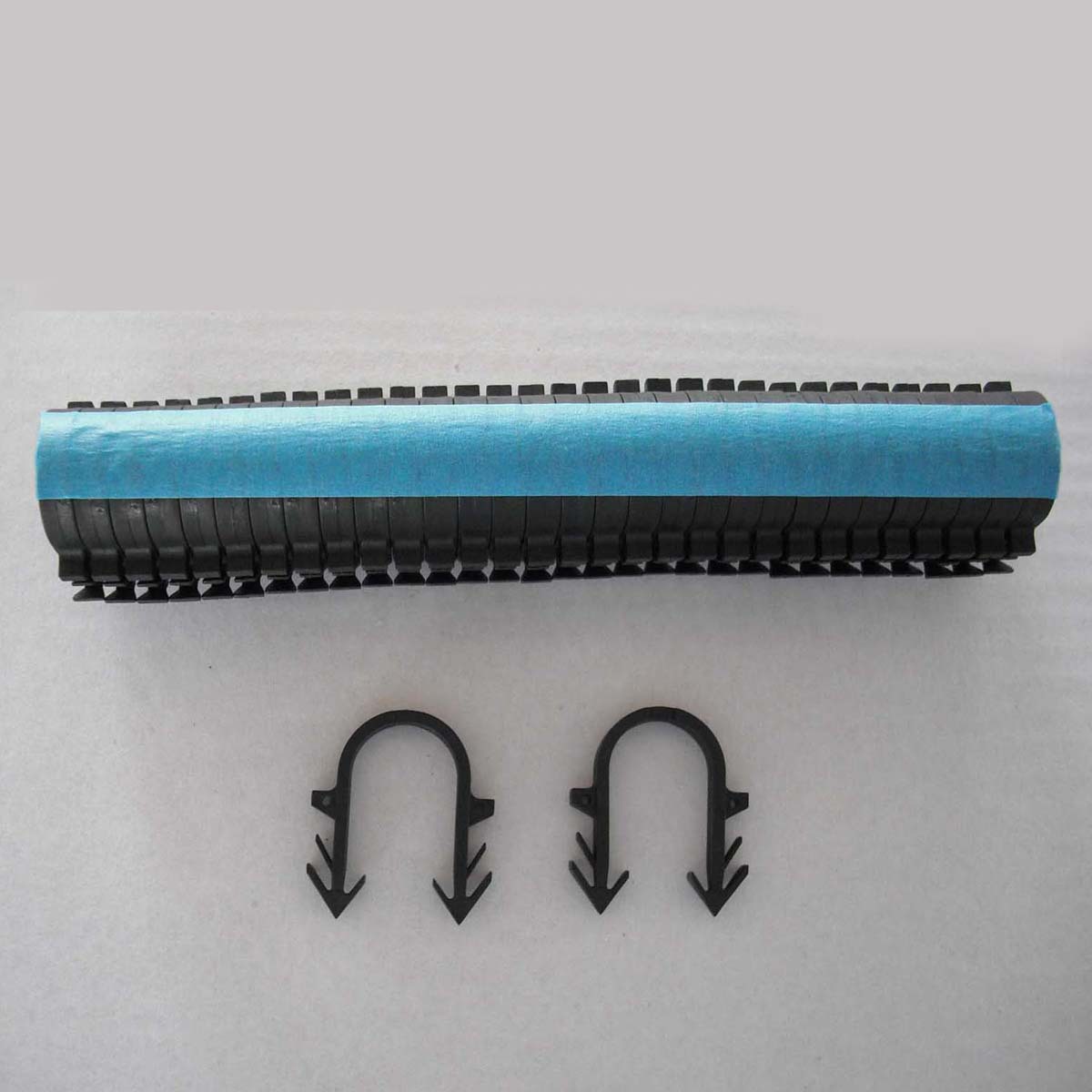 厂家直销两款40mm地暖管卡丁/卡扣 配合卡丁枪使用塑料卡扣