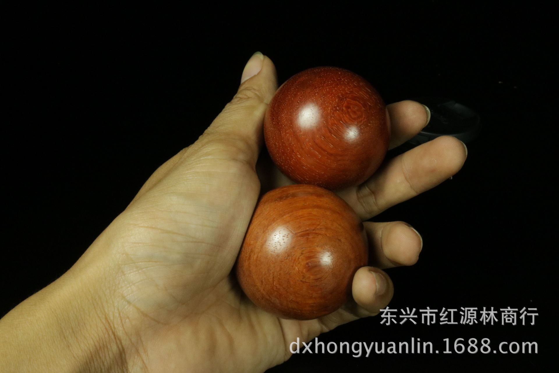 批发花梨木质手球红木圆球手把玩工艺品健身球手握手玩保健球-阿里巴巴