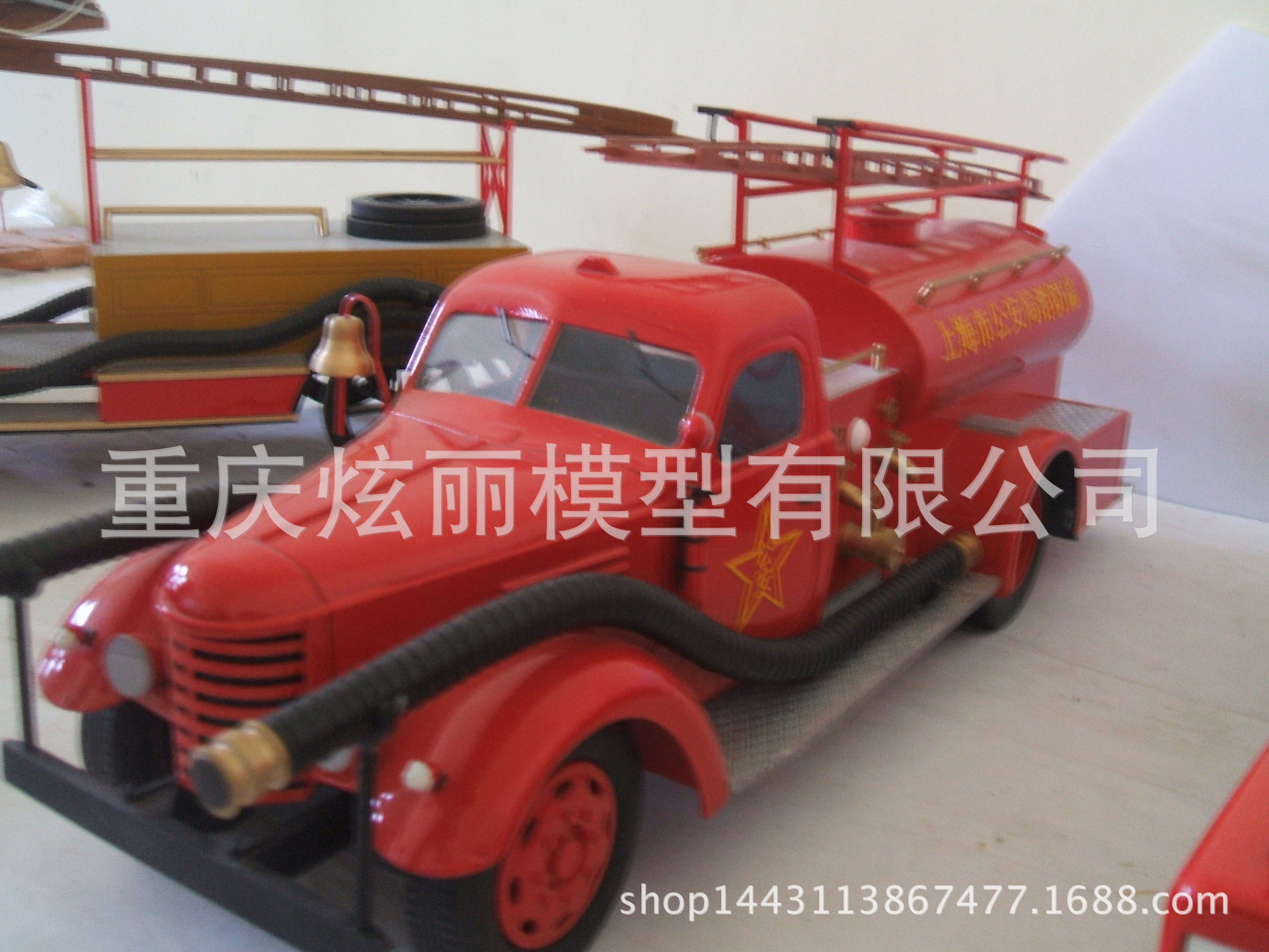 飽孕消防車2