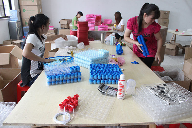 1011585132_1947137555