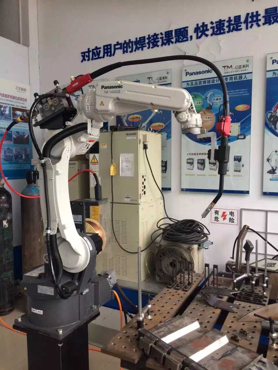 自动焊接设备批发直销焊接机械手多功能全自动焊接机械手终身维护