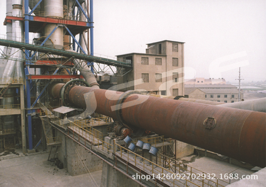 供应鹏飞产2500tpd回转窑水泥生产线成套设备