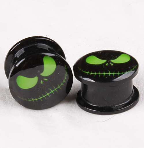 Pointed titanium steel lip stud product view