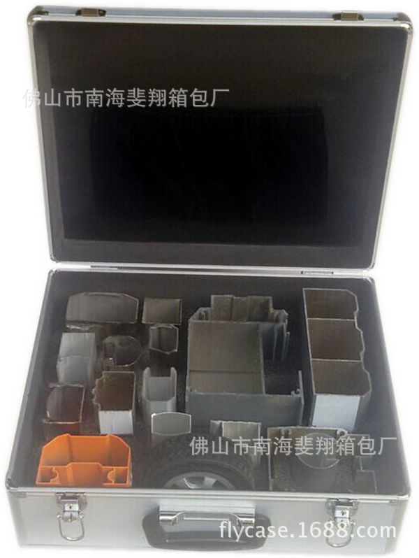 供应各种新款铝制包装箱 铝合金零件箱 五件配件箱 手提展示箱