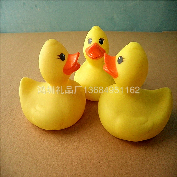 Жёлтая пластиковая уточка для ванны, PVC
