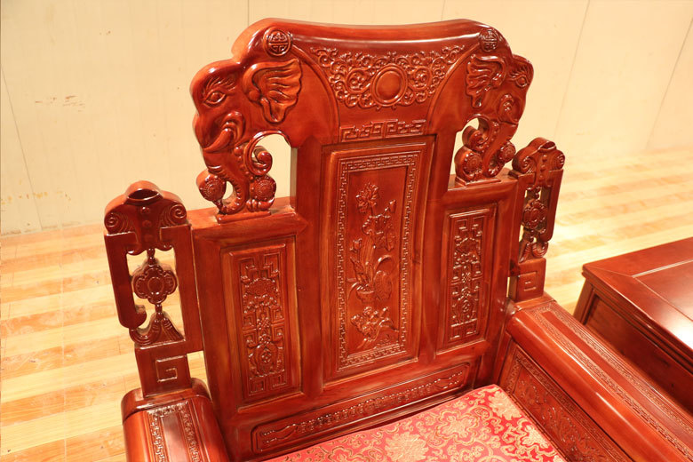 新款古典仿古沙发 客厅实木沙发 单人三人组合沙发 香樟木沙发