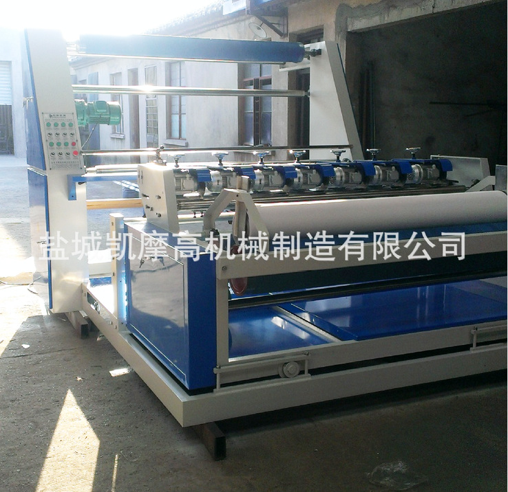 厂家直销 新型自动无纺布多刀分条机.玻璃纤维滤袋分切机.断布机